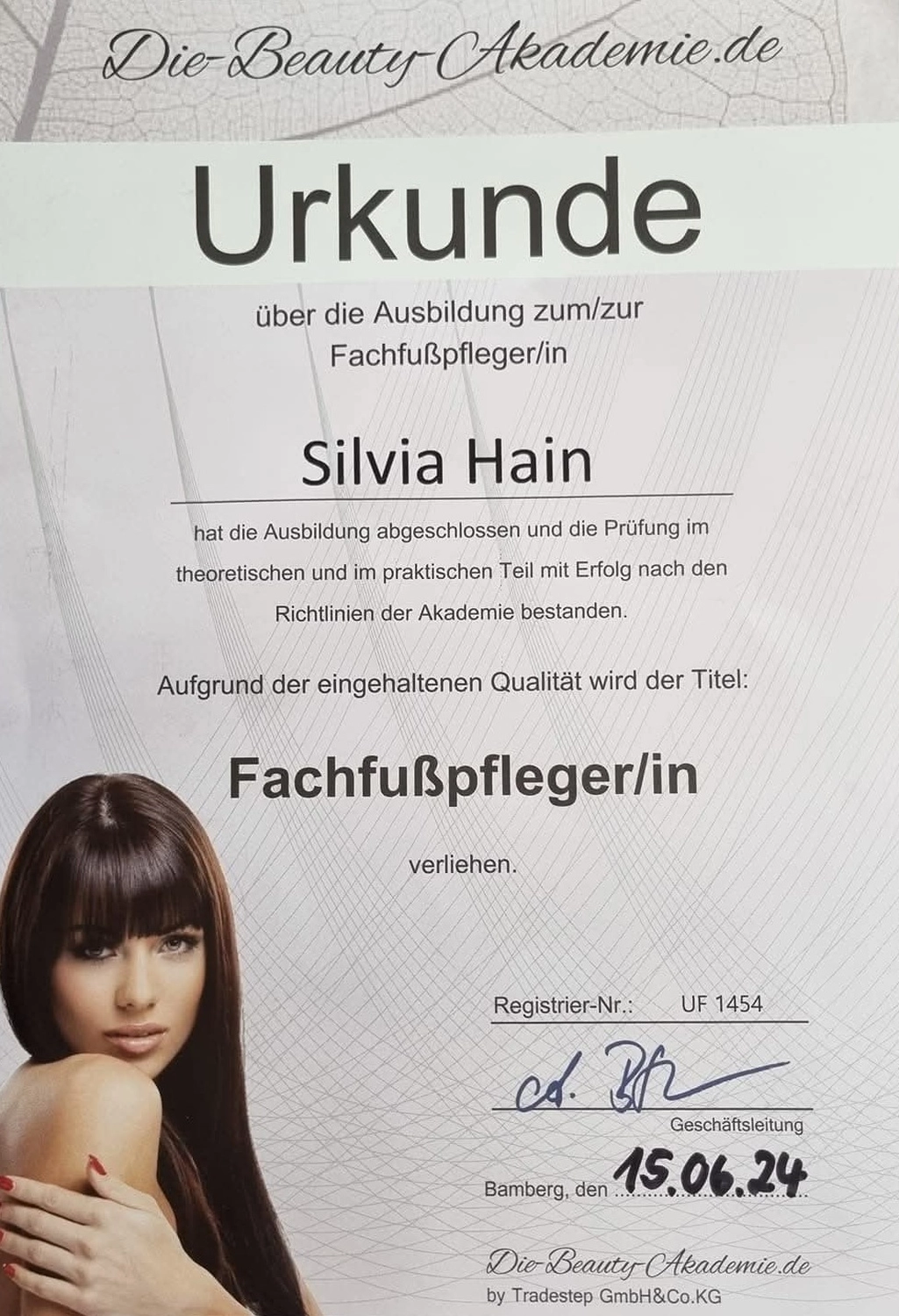 Nagelstudio Hain - Nageldesign - Nagelstudio Hain - Zertifikat Fußpflege